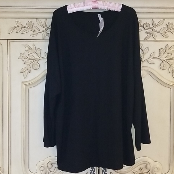 NWT Black tunic from Italy size XL - Picture 1 of 5